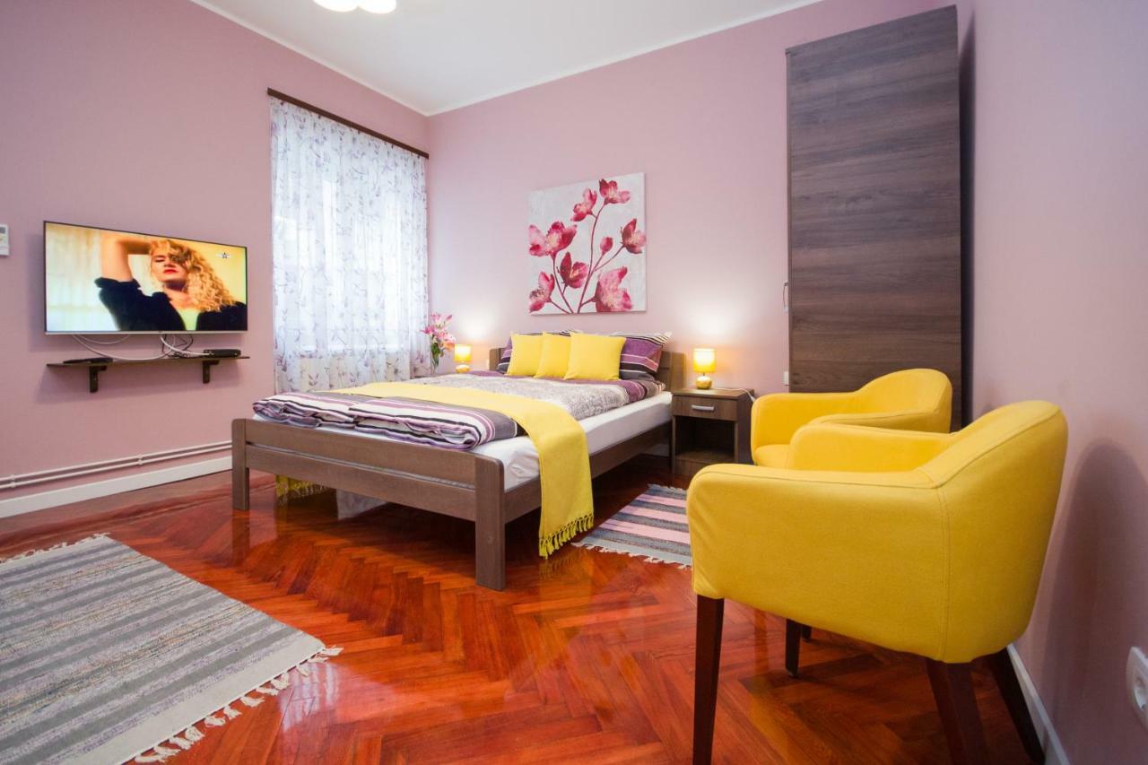 Romance Belgrade Luaran gambar